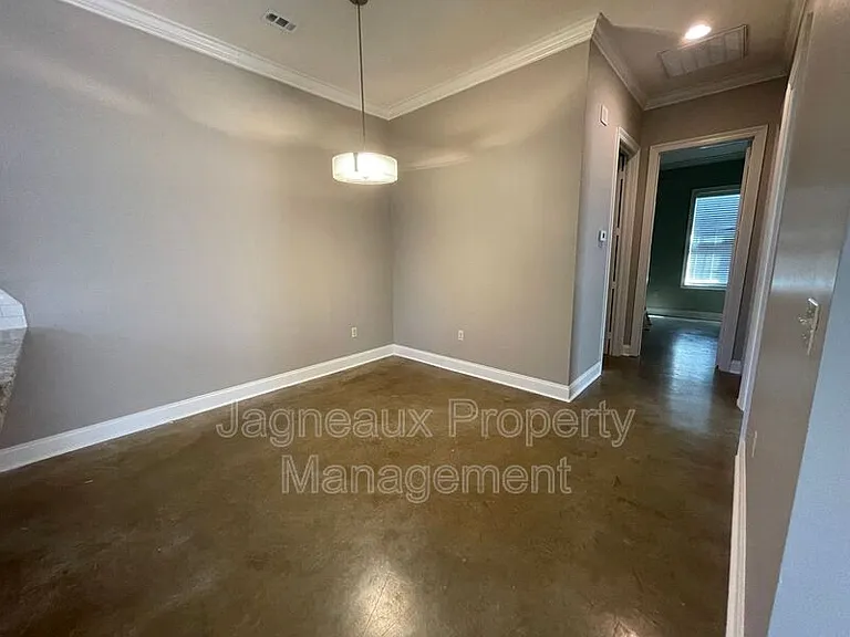 117 Shallowford Dr — Photo 4