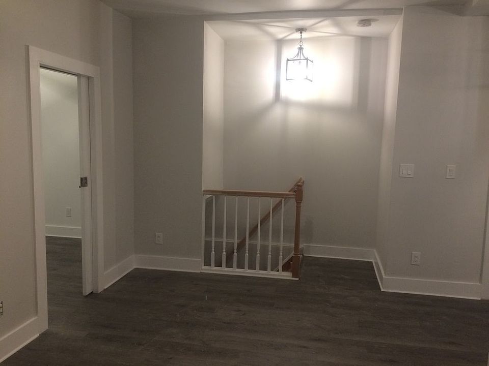 1st image of 32-41 44th St #1R
