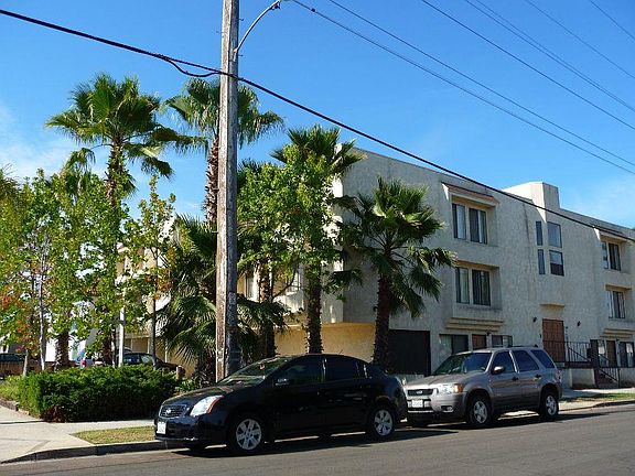 2nd image of 4189 Monroe Ave APT 17