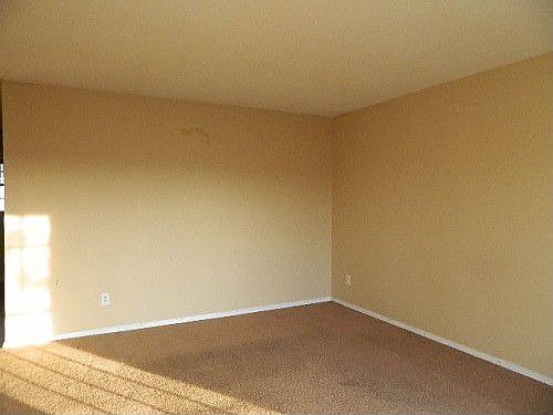 3rd image of 2821 42nd Ave
