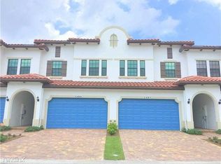 1405 SW 113th Ave, Pembroke Pines, FL 33025