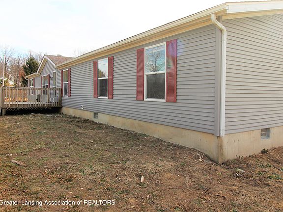 4th image of 4190 Apple Dr