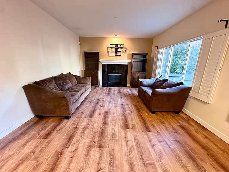 Living Room with fireplace and ready to use TV mount