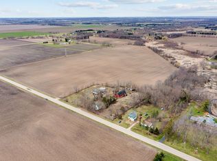 3813 Franklinville Rd, Woodstock, IL 60098