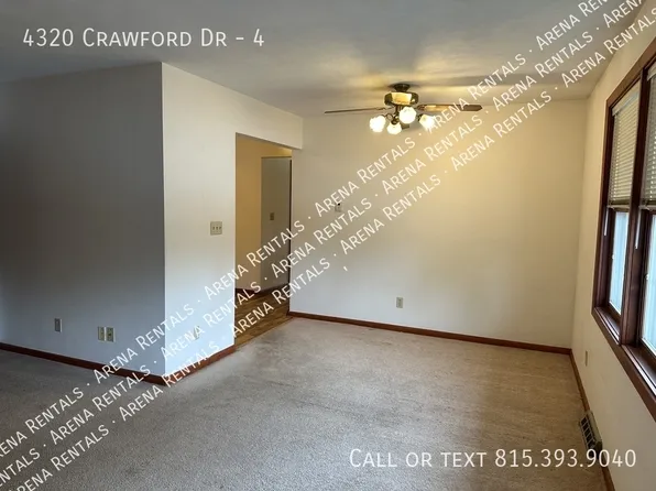 4320 Crawford Dr #4, Rockford, IL 61114