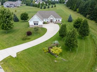4224 Meadowlark Ln, Hubertus, WI 53033