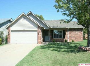 1212 W Utica St, Broken Arrow, OK 74011