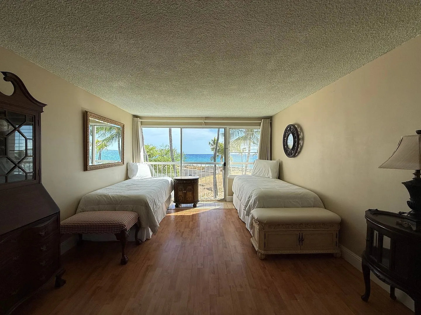 Makaha Surfside — Photo 2