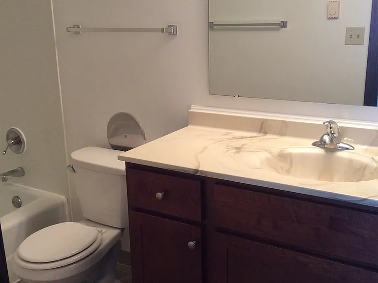 2045 Meadow Ln #1-12 — Photo 10