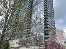 25 Greenview Ave
