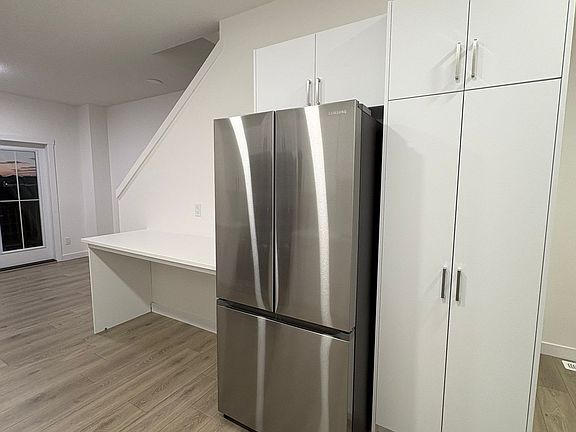 5th image of 7110 Keswick Dr SW #23