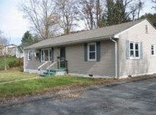 984 Tuckahoe Rd, White Sulphur Springs, WV 24986