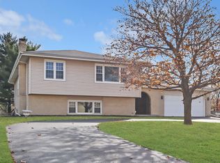 20W281 S Frontage Rd, Lemont, IL 60439