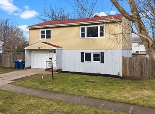 38 Turner St, New Bedford, MA 02740