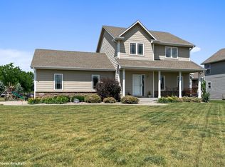4102 NE Trilein Dr, Ankeny, IA 50021