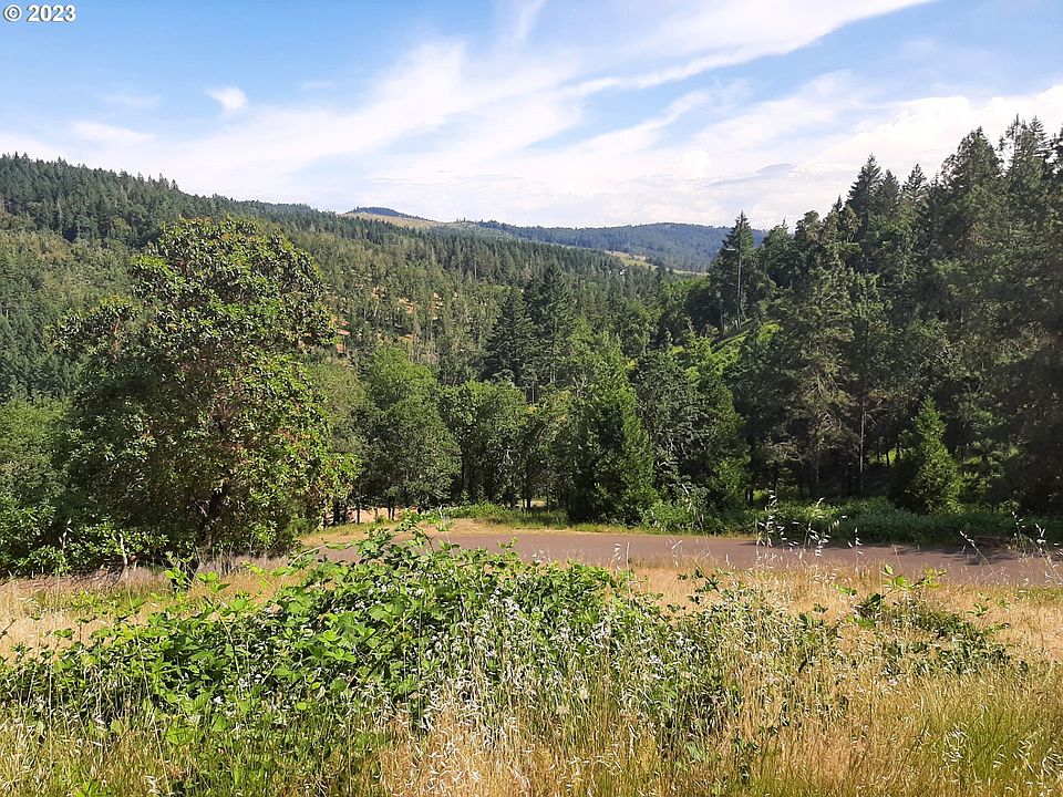 1st image of 550 Panorama Ln