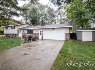 2187 Jensen Rd, Muskegon, MI 49444