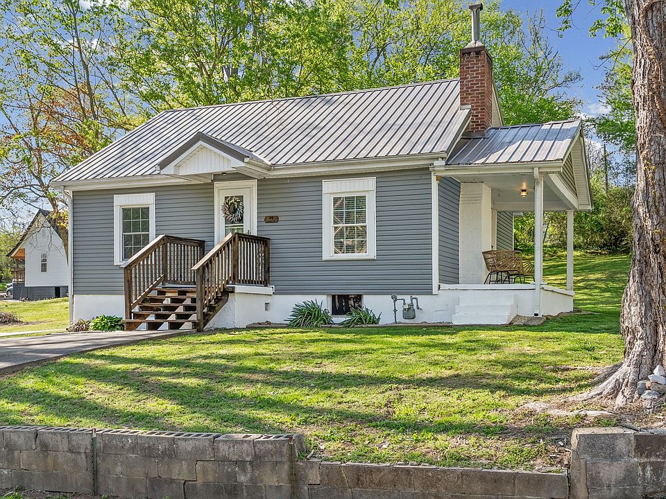 1st image of 59 Perry St