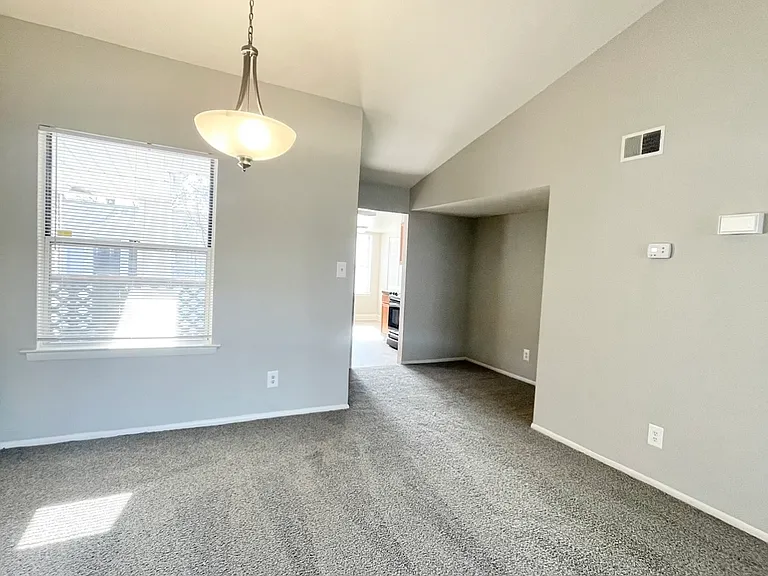 Arbor Pointe Apartments — Photo 23