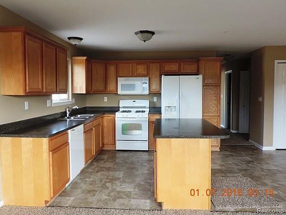2nd image of 13101 Turnberry Ct