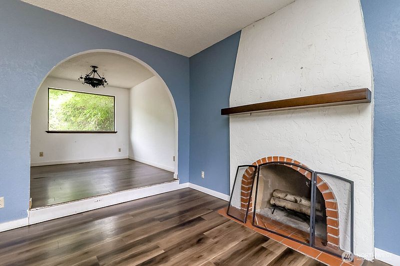 5th image of 1304 S 286th Street