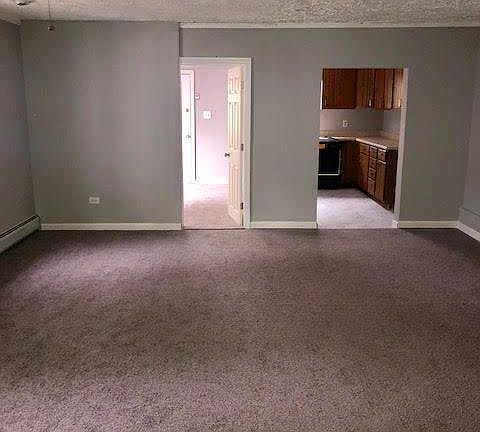 4th image of 19 Meade St #1