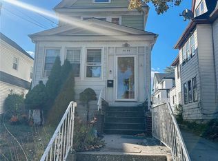 33-42 163rd St, Flushing, NY 11358