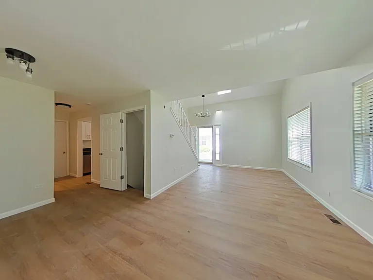 3519 Princeton Ave — Photo 4