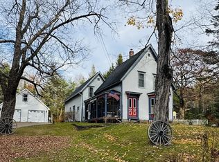 98 Hog Bay Rd, Franklin, ME 04634