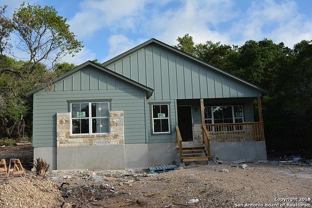 1st image of 1091 Eastview Dr