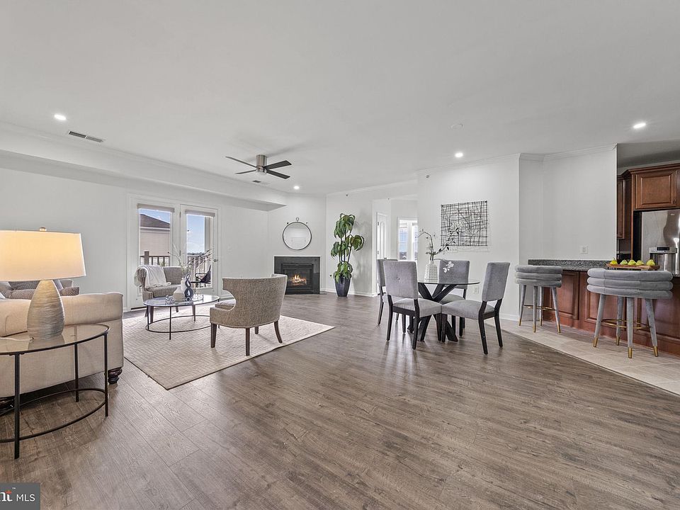 24660 Woolly Mammoth Ter UNIT 400, Aldie, VA 20105 Zillow