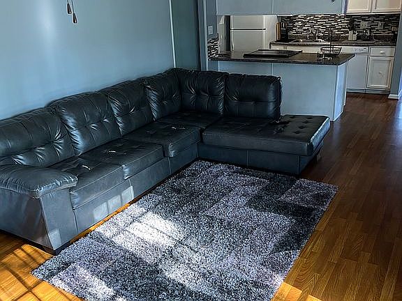5th image of 636 Daffon Dr