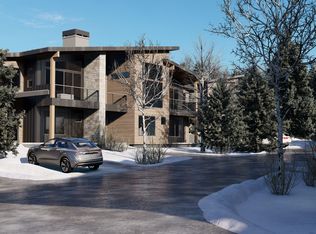 160 W Ridge View St #6C, Brian Head, UT 84719