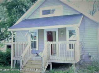 1907 John St, Lansing, MI 48906