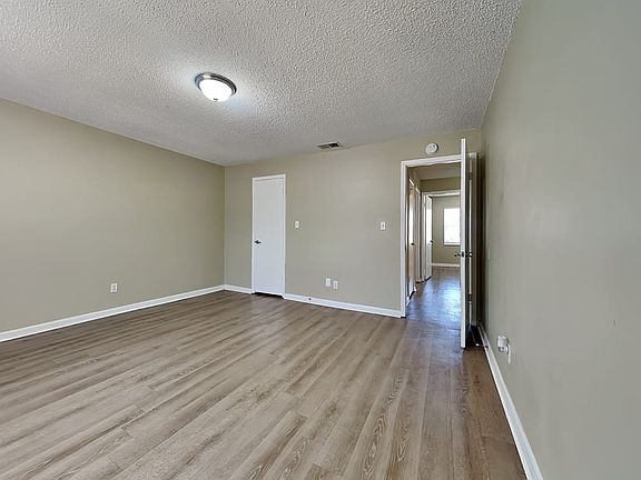 2nd image of 1619 E 7th Ave