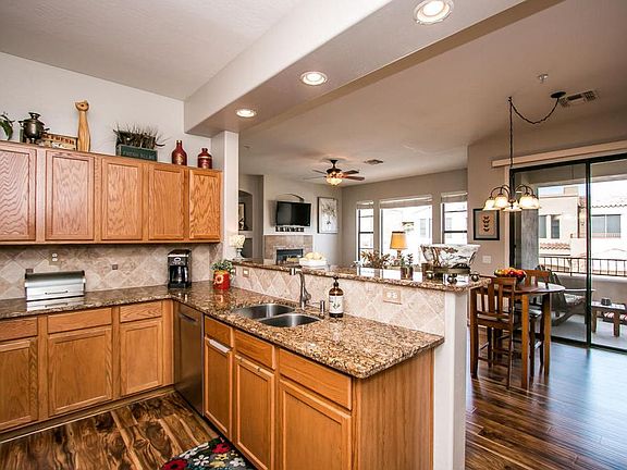 3rd image of 19550 N Grayhawk Dr Unit 2006