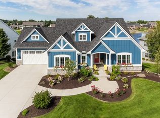 3133 Twin Lakes Dr, Jenison, MI 49428