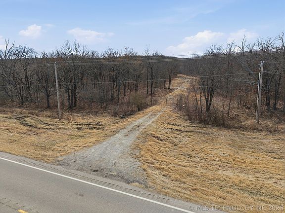 4th image of 157 Highway 16