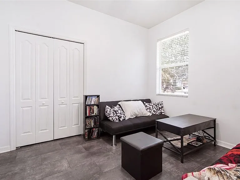 508 Debra Dr — Photo 23