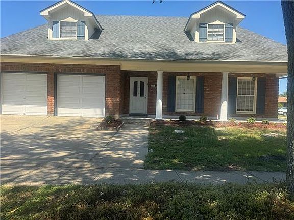 2nd image of 936 Champagne Dr