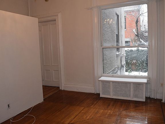 2nd image of 91 Joralemon St #2R