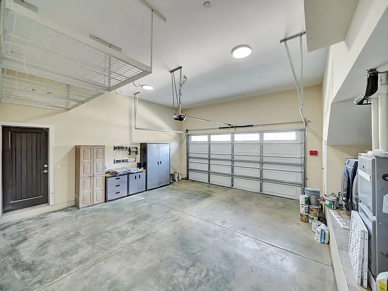 3533 Tuller Ave — Photo 42