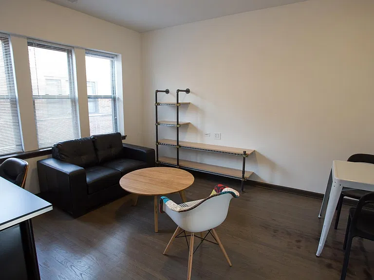 5300 S. Drexel Avenue — Photo 34