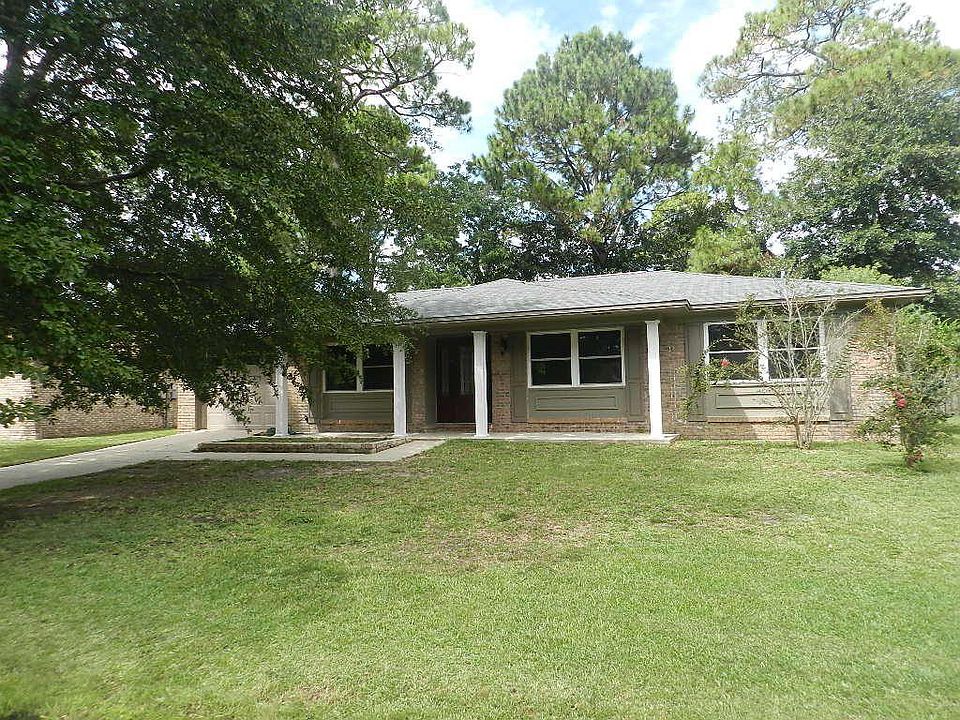 1st image of 1103 Coral Dr