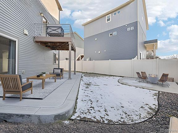4th image of 4871 Halifax Court