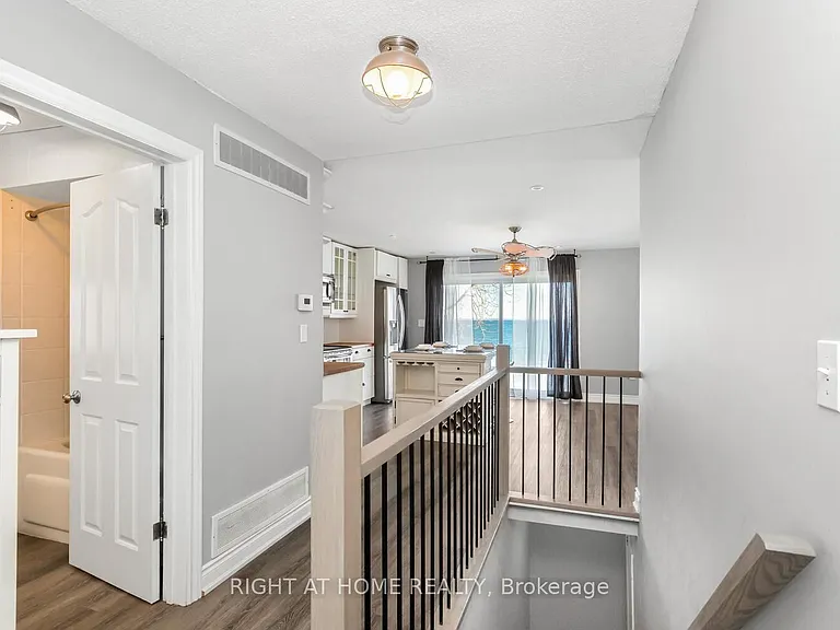 18 1/2 Lakeshore Dr — Photo 31