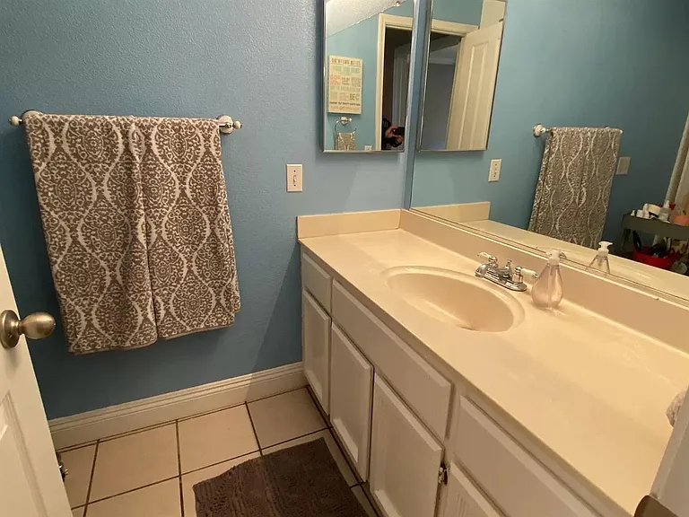 6041 Bach Ct — Photo 9