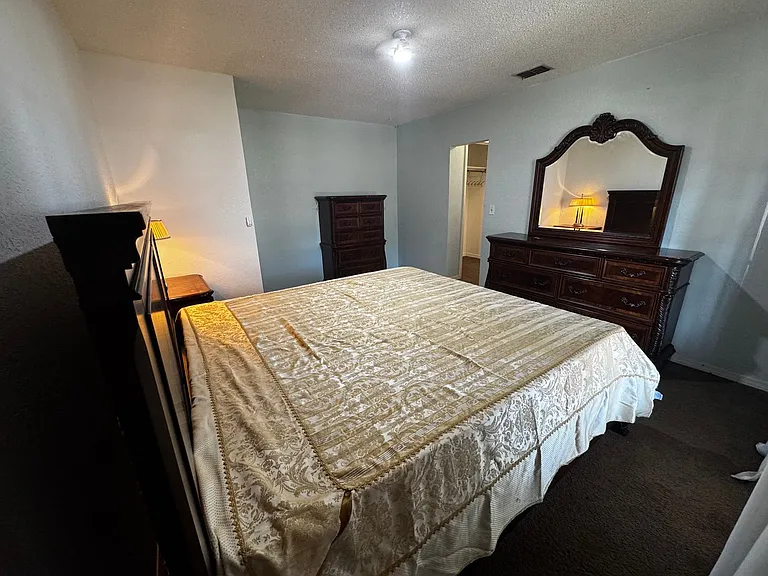 630 N Crooked Lake Dr — Photo 21