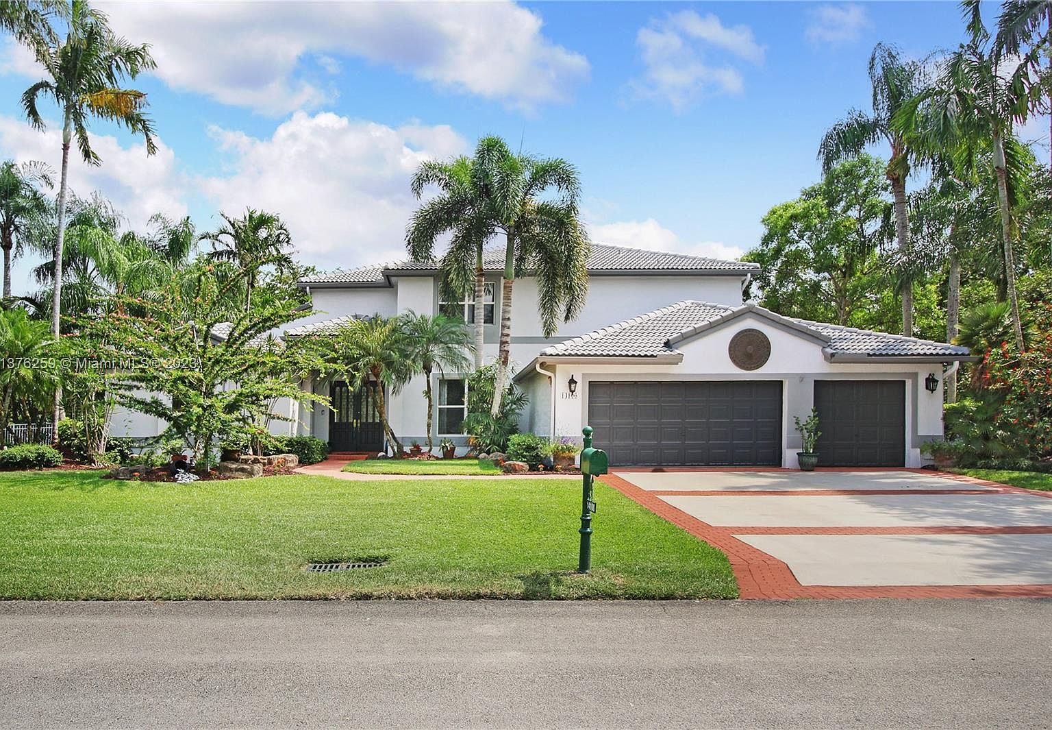 14100 Carlton Dr, Davie, FL 33330 MLS A11376259 Zillow