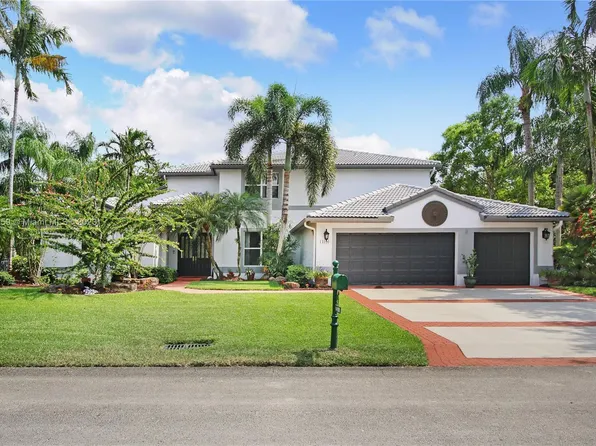 14100 Carlton Dr, Fort Lauderdale, FL 33330